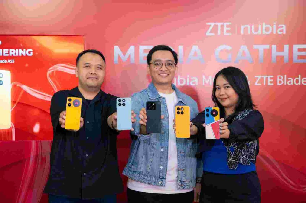 Fitur Dual Musical Light Effects with Melody Berikan Efek Cahaya Bagi Speaker dan Layar Smartphone